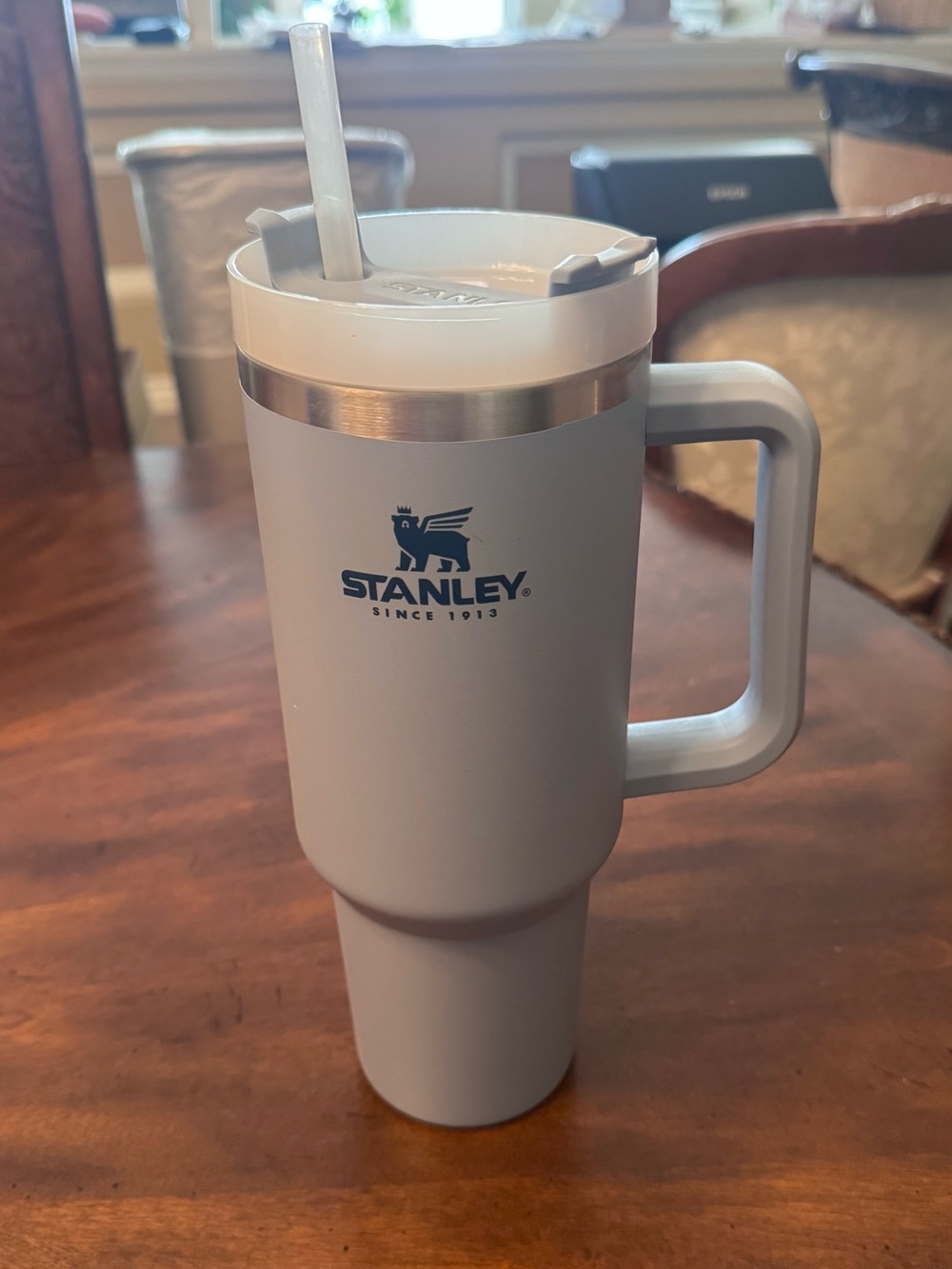 Stanley Insulated Travel Mug with Handle and Straw in color Frost